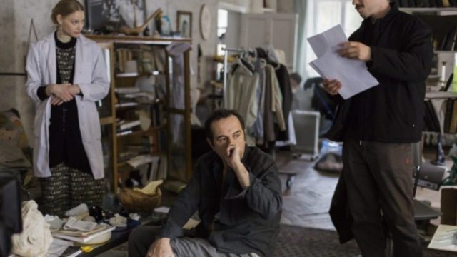 Οι ταινίες της εβδομάδας 12/5 – 18/5: «Κατ’ οίκον περιορισμός» και «Το Κορίτσι με το βραχιόλι»