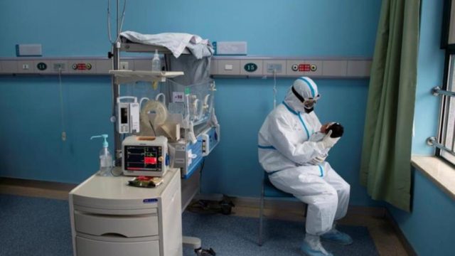 «Είναι παράξενο…» – Θρίλερ με τους απανωτούς αιφνίδιους θανάτους παιδιών στην χώρα