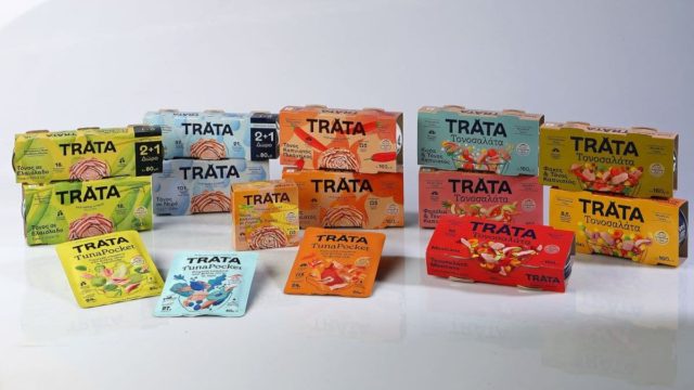 TRATA: «Η καρδιά μας χτυπάει στη θάλασσα»