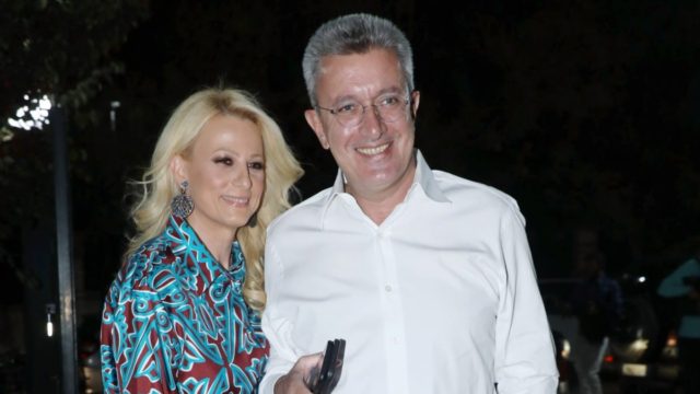 Άντρας παλαιάς κοπής ο Νίκος Χατζηνικολάου: Η δημόσια ερωτική εξομολόγηση στη γυναίκα του, Κρίστη Τσολακάκη (photo)
