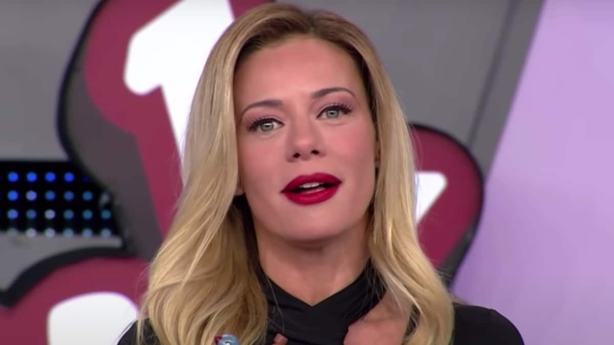 Δεν παίζει: Η Ζέτα Μακρυπούλια μας αποκάλυψε την νέα της αγάπη! (photo)
