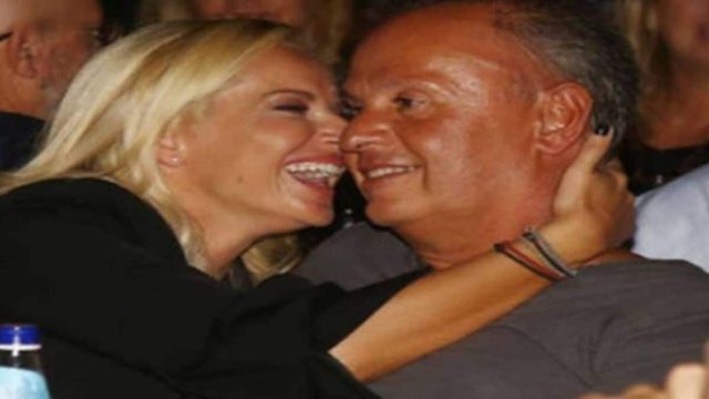 «Η γοργόνα μου…»: Το κοριτσάκι που άλλαξε την ζωή της Μαρίας Μπεκατώρου