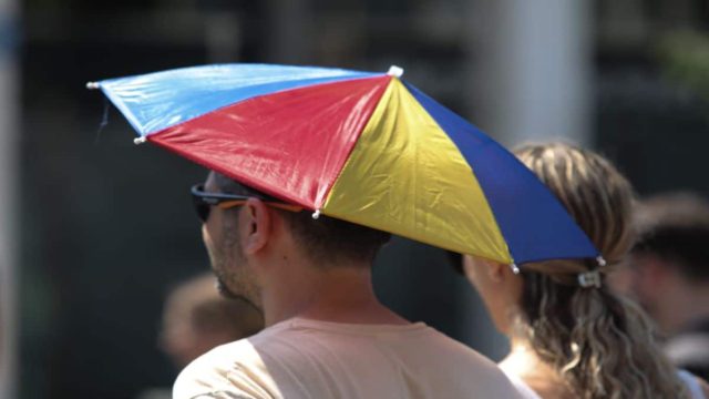 Η φωτογραφία της ημέρας: Φουντώνει ο καύσωνας στην Αθήνα!