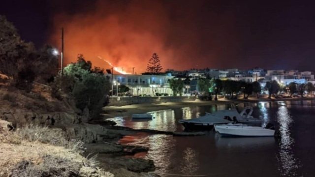 Πυρκαγιά στην Πάρο: Βελτιωμένη η εικόνα – Σώθηκε το μοναστήρι του Αγίου Αντωνίου