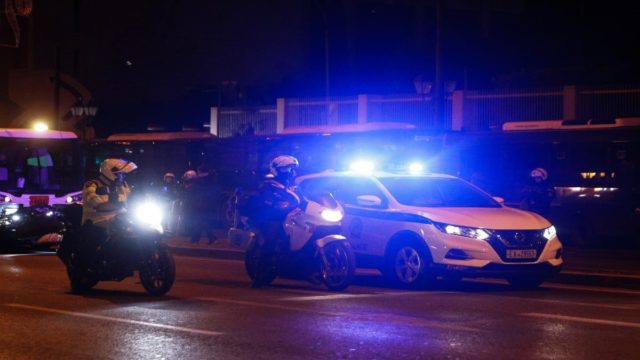 Νύχτα τρόμου για 19χρονη στη Νέα Σμύρνη: 30χρονος της επιτέθηκε ενώ γύριζε σπίτι της – Προσπάθησε να της σκίσει τα ρούχα
