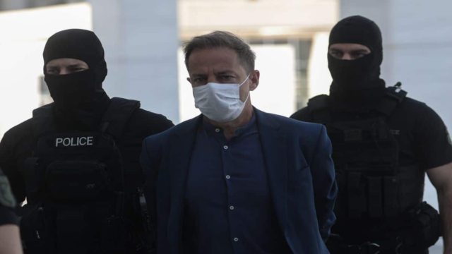 Δίκη Λιγνάδη: Ώρα απολογίας για τον πρώην διευθυντή του Εθνικού –  Κατηγορείται για τέσσερις υποθέσεις βιασμών