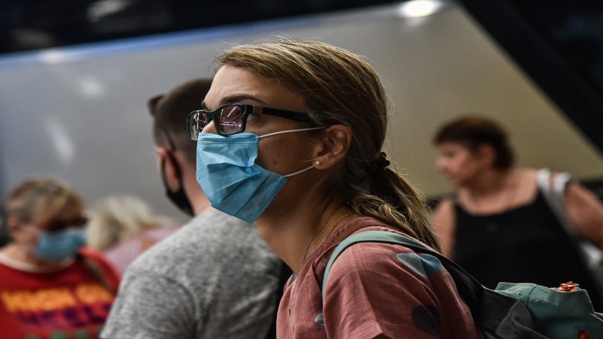 Κορωνοϊός: Στα ίδια επίπεδα παραμένουν κρούσματα και θάνατοι – Που εντοπίστηκαν οι ημερήσιες (4/6) λοιμώξεις