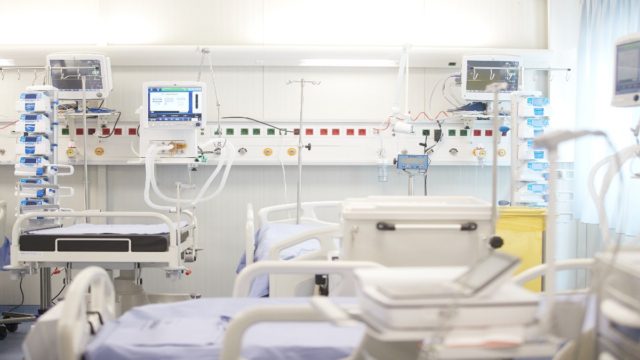 Λήξη συναγερμού για την Ευλογιά των Πιθήκων στη Θεσσαλονίκη: Ανεμοβλογιά και το δεύτερο ύποπτο κρούσμα στη χώρα