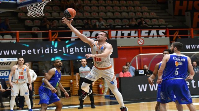 Basket League: Επικράτησε της Λάρισας και έμεινε ζωντανός ο Προμηθέας (video)