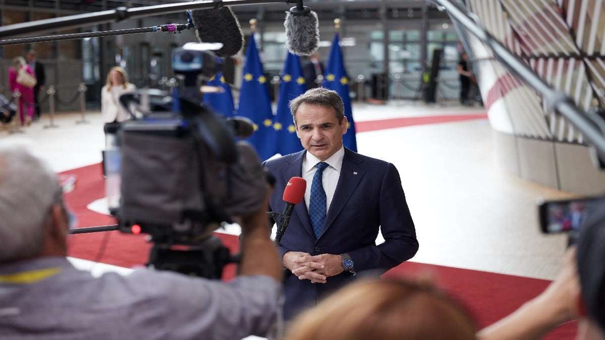 Σύνοδος Κορυφής της ΕΕ: Ο Μητσοτάκης ενημέρωσε τους «27» για τις προκλήσεις της Τουρκίας – «Στο χέρι της η αποκλιμάκωση της έντασης» (video)