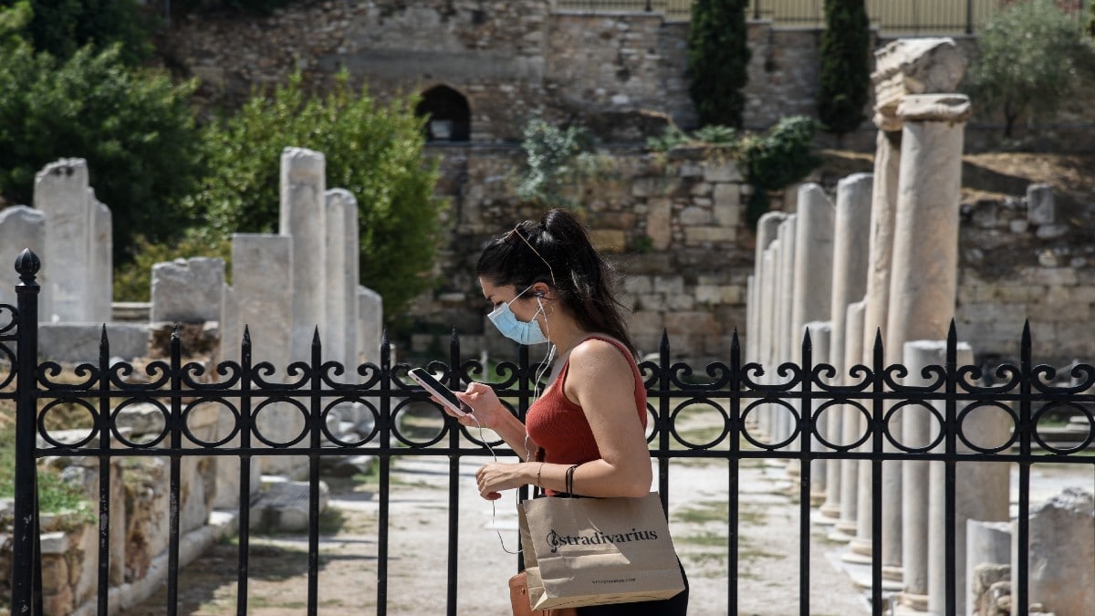 Κορωνοϊός: Επέστρεψαν μια… ανάσα από τις 10.000 τα κρούσματα – Στο «κόκκινο» η Αττική