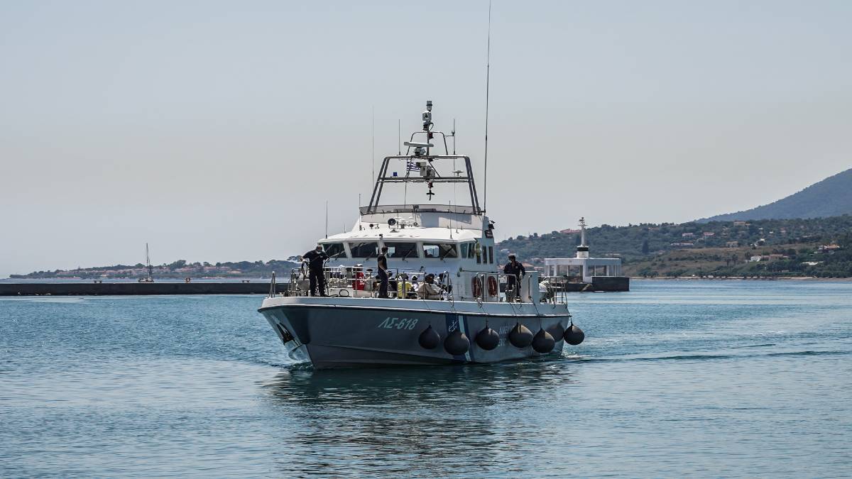 Λιμενικό: «Ξεσκέπασε» κύκλωμα διακίνησης παράνομων μεταναστών – 1.200 ευρώ το πέρασμα στην Ελλάδα, 6.000 στην Ευρώπη