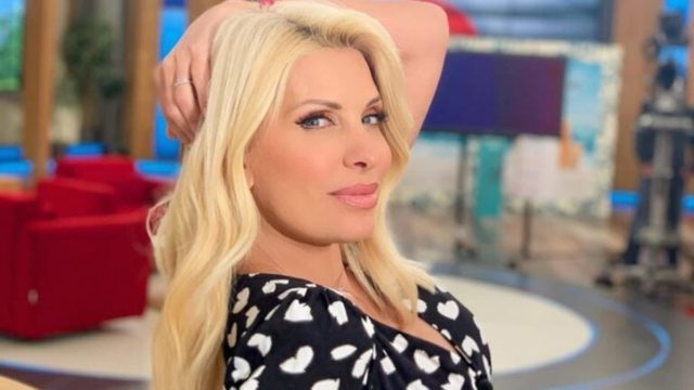 Τα αποκάλυψε όλα η Ελένη Μενεγάκη: «Ούτε που θέλω να θυμάμαι τη ζωή μου ως…»