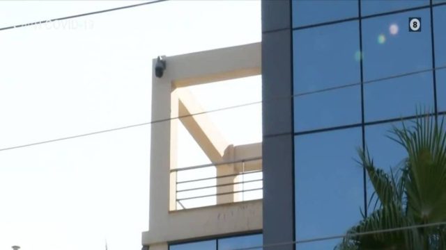 Ληστεία στη Βούλα: Έδεσαν και φίμωσαν γνωστό μουσικοσυνθέτη –  Πώς μπήκαν στο κτίριο της δισκογραφικής εταιρείας (video)