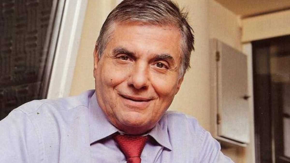Γιώργος Τράγκας: Αυτή είναι η εντυπωσιακή βίλα του σε καταπράσινο κόλπο της Κέρκυρας (video)