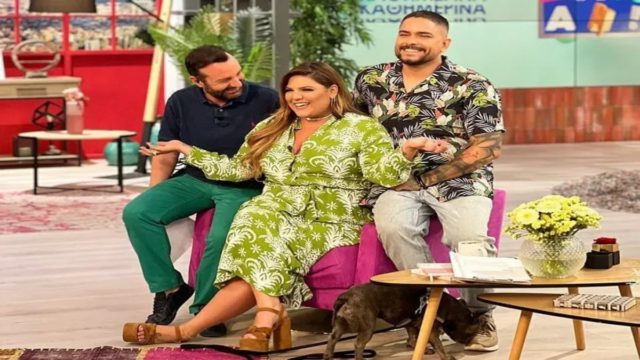 Aτάκα όλο νόημα από την Δανάη Μπάρκα on air – Η απρόσμενη ευχή της