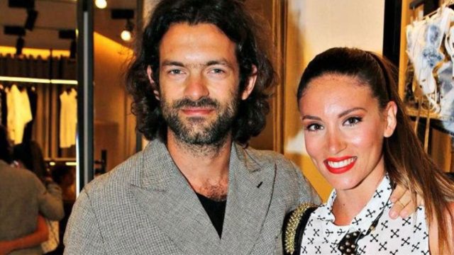 Στιγμές απόλυτης ευτυχίας για την Αθηνά Οικονομάκου – Στο πλευρό της ο Φίλιππος Μιχόπουλος
