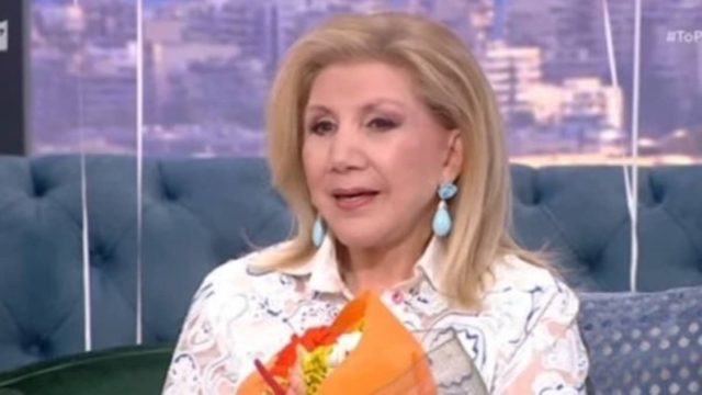 «Κώνειο» από Λίτσα Πατέρα: Γκρίνια και μιζέρια για Λέοντες, Υδροχόους και…