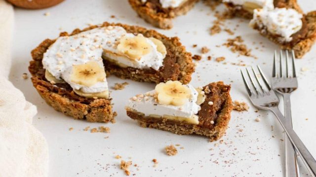 Συγκλονιστικό γλυκό ψυγείου: Μπανόφι (banoffee), έτοιμο σε 10′!