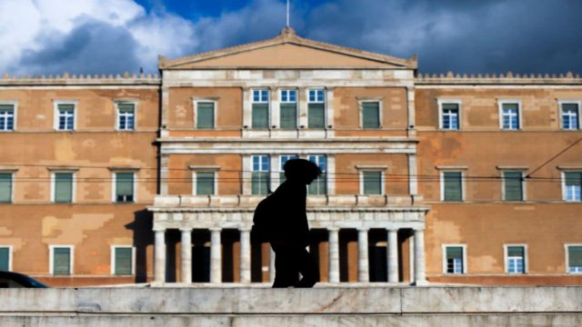 Κορωνοϊός: 7.204 νέα κρούσματα – 10 θάνατοι