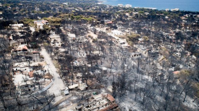 Φωτιά στο Μάτι: Παραπέμπονται σε δίκη 21 από τους 24 κατηγορούμενους για πλημμελήματα