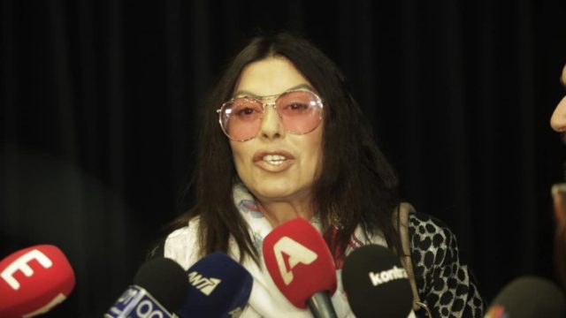 «Ναι τα είχαμε…» – Έριξε τη «βόμβα» πασίγνωστος τραγουδιστής μετά από χρόνια για την Άντζελα Δημητρίου