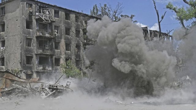 Πόλεμος στην Ουκρανία: Τρόμος και αγωνία στο Ντονέτσκ – Εγκλωβισμένοι 77 ανθρακωρύχοι μετά από βομβαρδισμό (video)