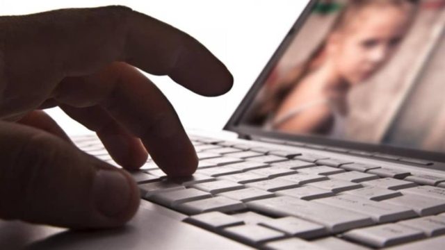 Δράμα: 43χρονος υπάλληλος σούπερ-μάρκετ ο άνδρας που συνελήφθη με το μεγαλύτερο υλικό παιδικής πορνογραφίας που έχει βρεθεί ποτέ