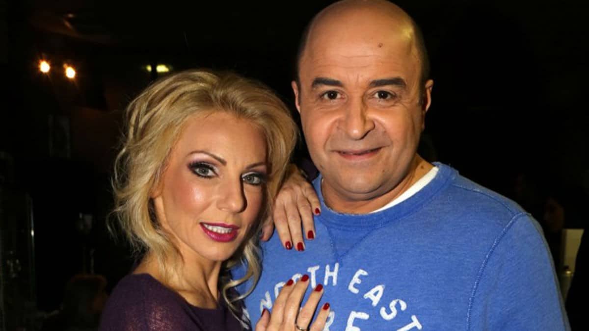 Μάρκος Σεφερλής: «Όταν χώρισα, έπαιζα στη σκηνή με τη πρώην γυναίκα μου και τον εραστή της» – «Πάγωσε» η Έλενα Τσαβαλιά