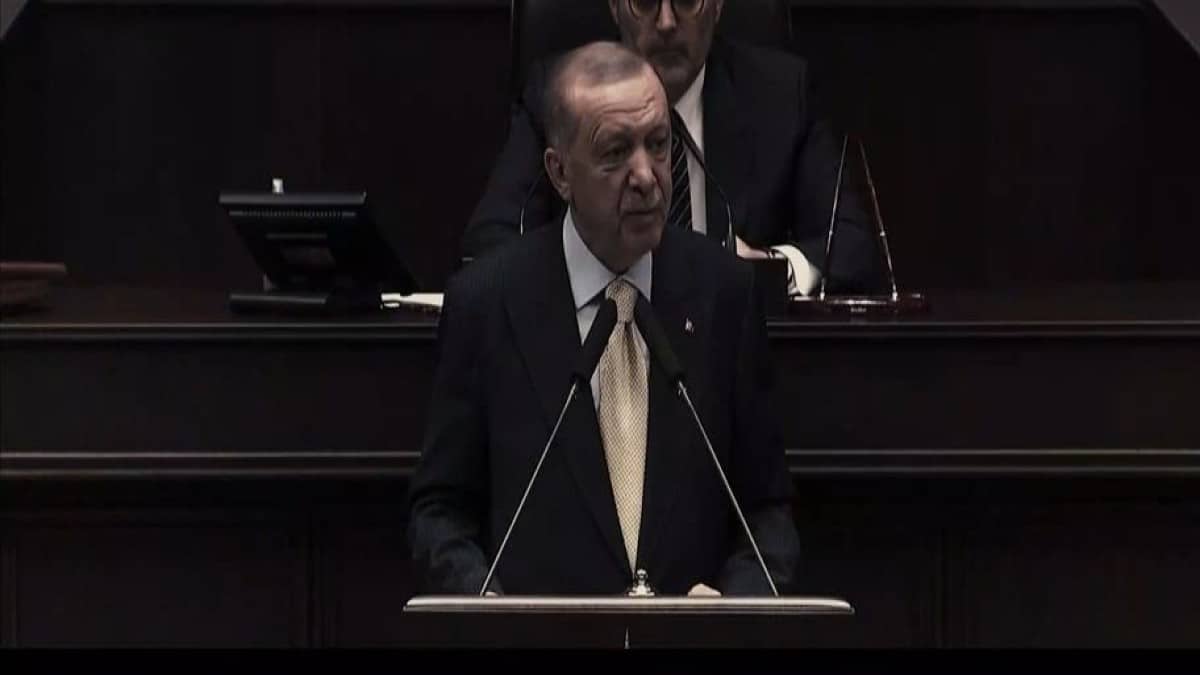 Ελληνοτουρκικά: Τραβάει το σχοινί ο Ερντογάν – Καταγγέλει την Ελλάδα στο ΝΑΤΟ για τα «στρατιωτικοποιημένα νησιά» (Video)