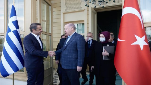 Ελληνοτουρκικά: Επαναφέρει την ένταση ο Ερντογάν – «Δεν θα ξανασυναντηθώ με τον Μητσοτάκη, είναι ανέντιμος» (video)