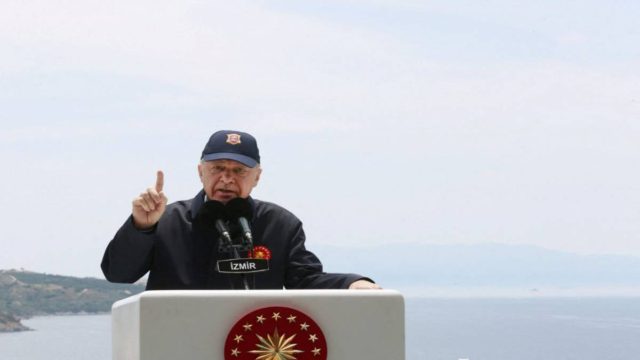 Ξεπερνά κάθε όριο ο Ερντογάν  – Η μία επίθεση μετά την άλλη: «Συνέλθετε – Αποστρατιωτικοποίηση των νησιών τώρα» (photos)