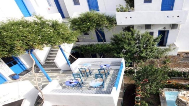 Διακοπές στην Κύθνο; Δείτε ένα όμορφο οικογενειακό ξενοδοχείο!