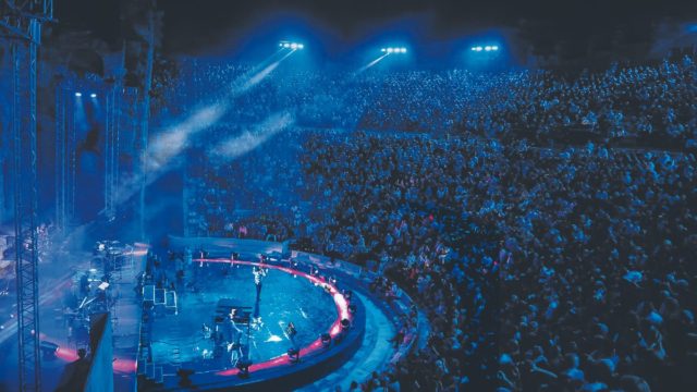Γλυπτά του Παρθενώνα: Κατάμεστο το Ηρώδειο στην ροκ συναυλία για την μεγάλη επιστροφή
