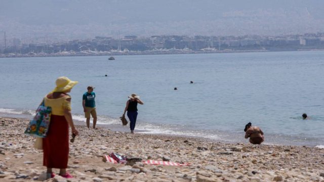 Όλα όσα πρέπει να γνωρίζετε εν όψει καύσωνα – Οδηγίες προφύλαξης