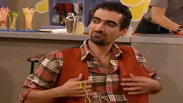 Κωνσταντίνου και Ελένης: Θυμάστε τον «Νιόνιο τον Speed»; Σήμερα δε θα τον αναγνώριζε ούτε η Ελένη Βλαχάκη!