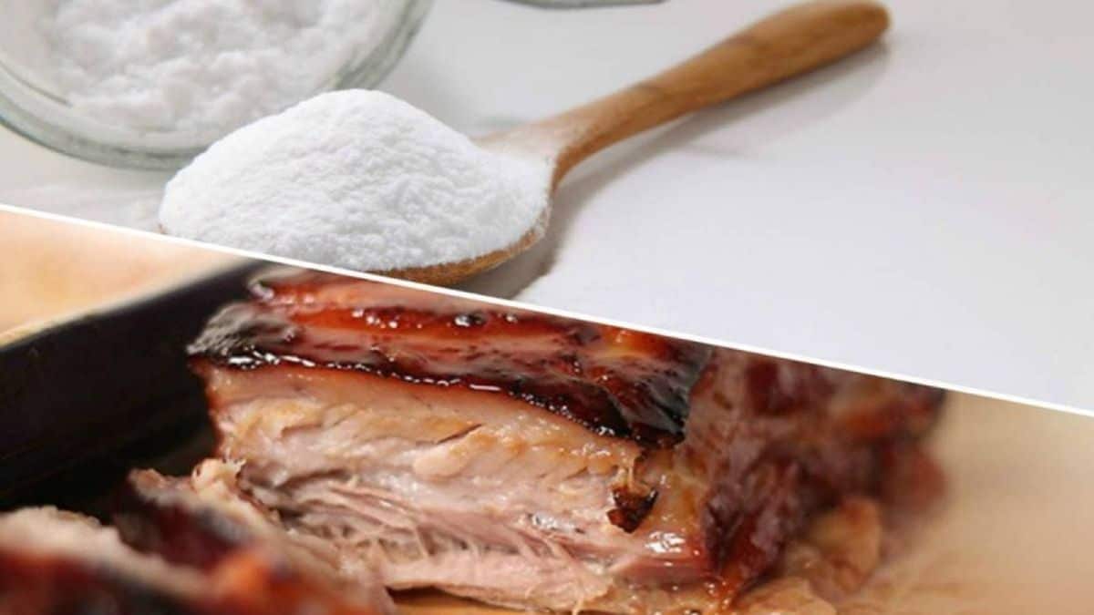 Θα πάθετε πλάκα: Δεν φαντάζεστε τι συμβαίνει όταν ρίξετε στο κρέας χύμα μαγειρική σόδα!