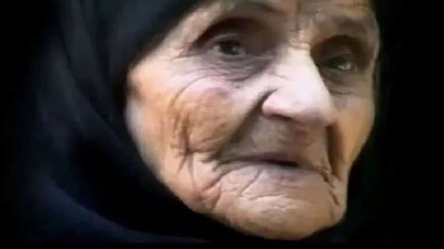 Είχε προβλέψει ακρίβεια και πείνα – Προφητεία Γερόντισσας Λαμπρινή: «Θα τρως ξερό ψωμί και ο γείτονας θα ζηλεύει γιατί δε θα έχει»