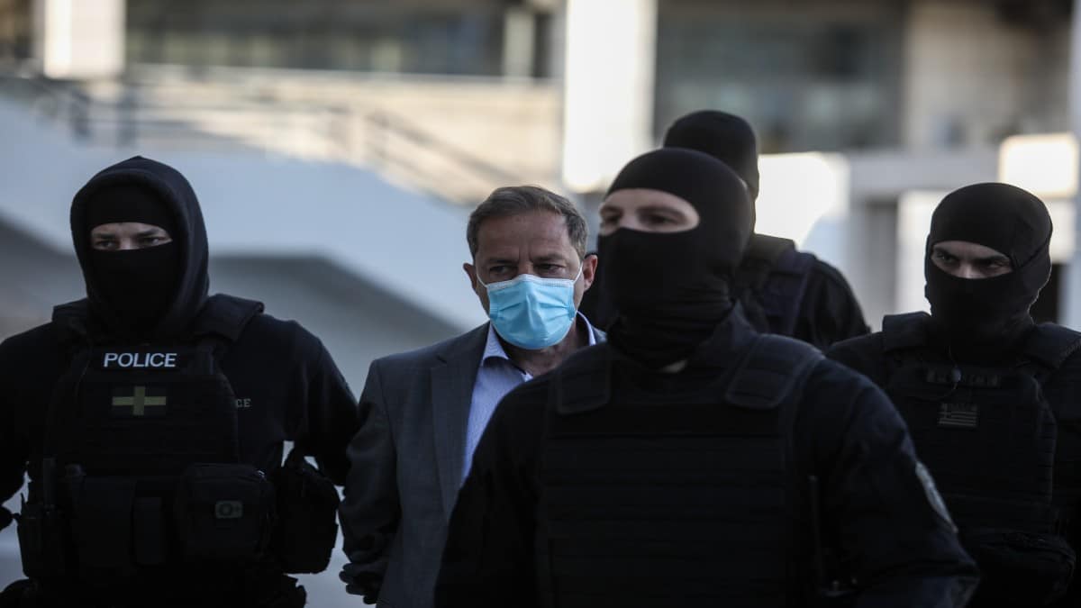 Δίκη Λιγνάδη: Αλλαγή κλίματος επιχειρούν οι μάρτυρες υπεράσπισης του κατηγορούμενου – Για σκευωρία επιμένει ο αδερφός του (video)