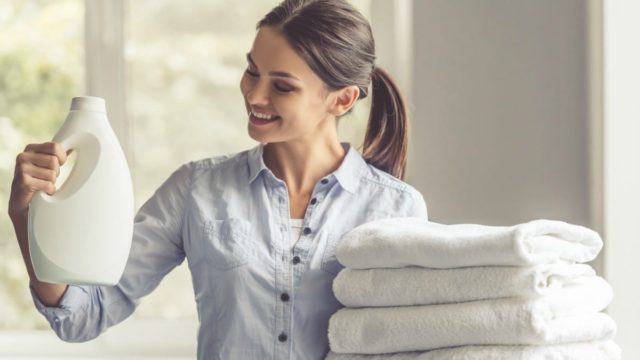 Είναι απαραίτητο, αλλά όχι για όλα: Αποφύγετε το μαλακτικό σε αυτά τα ρούχα!