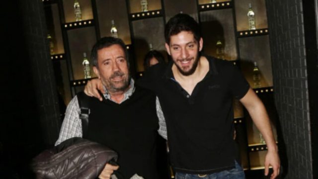 «Του δίνω 50 ευρώ και μετά…» – Όλη η αλήθεια για τη σχέση του Σπύρου Παπαδόπουλου με το γιο του