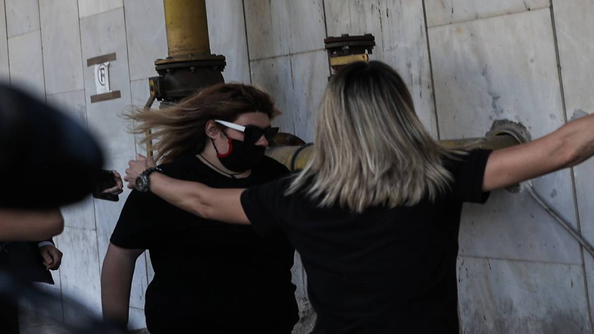 Δήμητρα Πισπιρίγκου: Πάνω από 8 ώρες καταθέτει στη ΓΑΔΑ