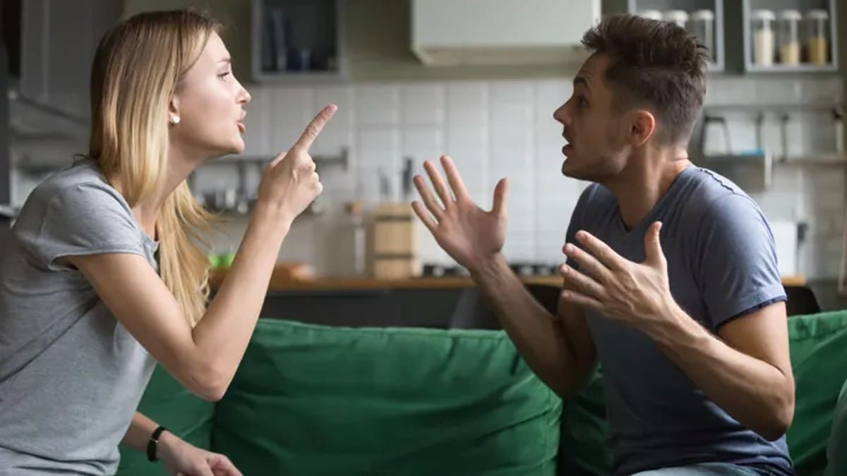 Μακριά και αγαπημένοι: Αυτά είναι τα 4 ζώδια που δημιουργούν συνεχώς προβλήματα και εντάσεις