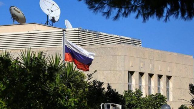 Ρωσία: Απέλαση για 8 Έλληνες διπλωμάτες ως αντίποινα για τη στάση της Ελλάδας