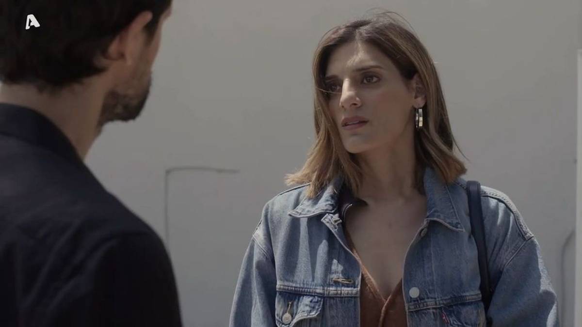 Σασμός: Το ατύχημα που γίνεται η αφορμή για να φουντώσει ο έρωτας Μανόλη – Κλαίρης