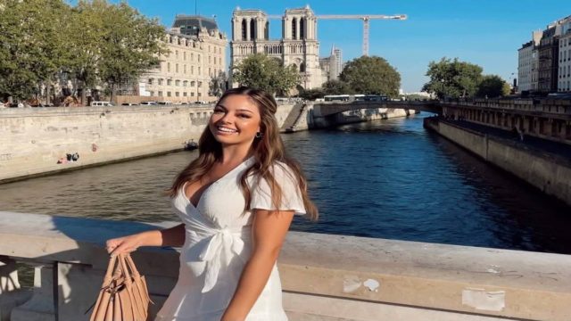 Το αστρονομικό ποσό που βγάζει 24χρονη από TikTok και Instagram