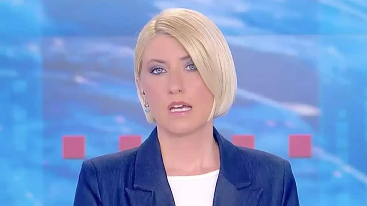 Πυρ και μανία η Σία Κοσιώνη: «Με κουράζει όταν με συγκρίνουν με την…»