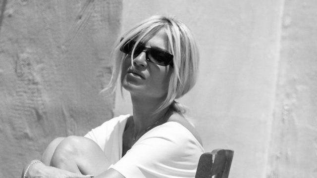 Ένα «βήμα» από το δεύτερο διαζύγιο η Φαίη Σκορδά – Ραγδαίες εξελίξεις