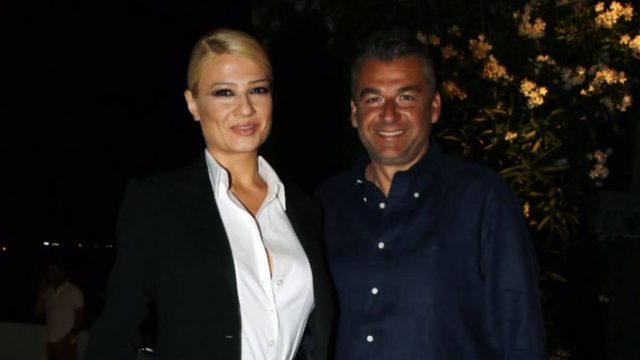 Σε κατάσταση «κατάρρευσης» Φαίη Σκορδά και Γιώργος Λιάγκας: Ο άνδρας που ζητά 100.000 ευρώ από την παρουσιάστρια