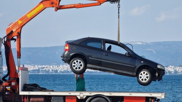 Θεσσαλονίκη: Η κρυμμένη τραγωδία πίσω από την αυτοκτονία μητέρας και γιου – Σε 9 μήνες ξεκληρίστηκε η οικογένεια (Video)
